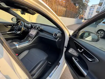 Mercedes-Benz C 200 4Matic AMG Line — Élégance hybride et traction intégrale — Thumbnail 12