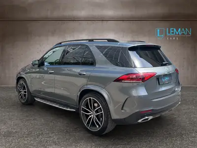 Mercedes-Benz GLE 300 d 4Matic AMG Line — SUV 7 places diesel, pack premium et assistance avancée — tableau de bord