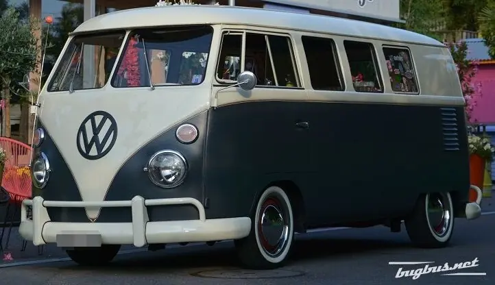 VW T1 Bulli Typ 23 — L'icône de la route, 1962, moteur original 1.6L — Außenansicht
