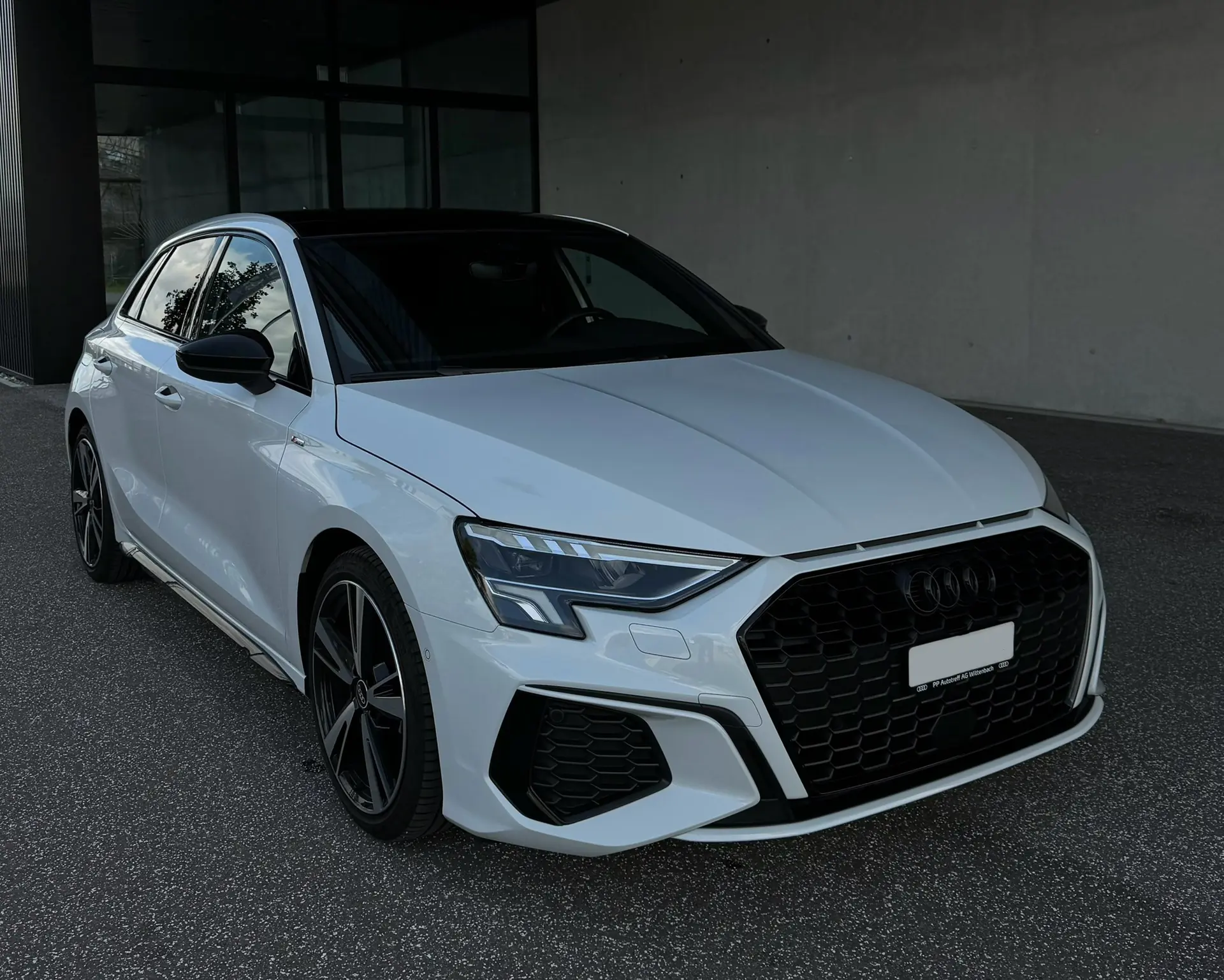 Audi A3 Sportback 35 TFSI S line — Compacte dynamique, entretien premium, 55 000 km