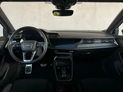 Audi A3 Sportback 35 TFSI S line — Compacte dynamique, entretien premium, 55 000 km — cruscotto