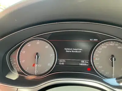 Audi S6 Avant 4.0 TFSI V8 quattro — Break sportif 420 ch, toit panoramique, entretien Audi exclusif — Detail