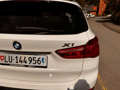 BMW X1 sDrive 18d — SUV compact fiable, diesel économe, 157'000 km — détail