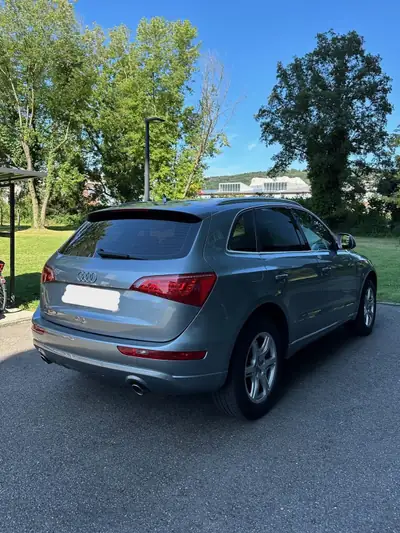 Audi Q5 3.0 TDI quattro — SUV premium diesel tout-terrain, sans accident — intérieur