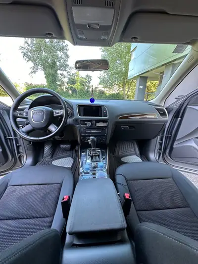 Audi Q5 3.0 TDI quattro — SUV premium diesel tout-terrain, sans accident — Miniature 8