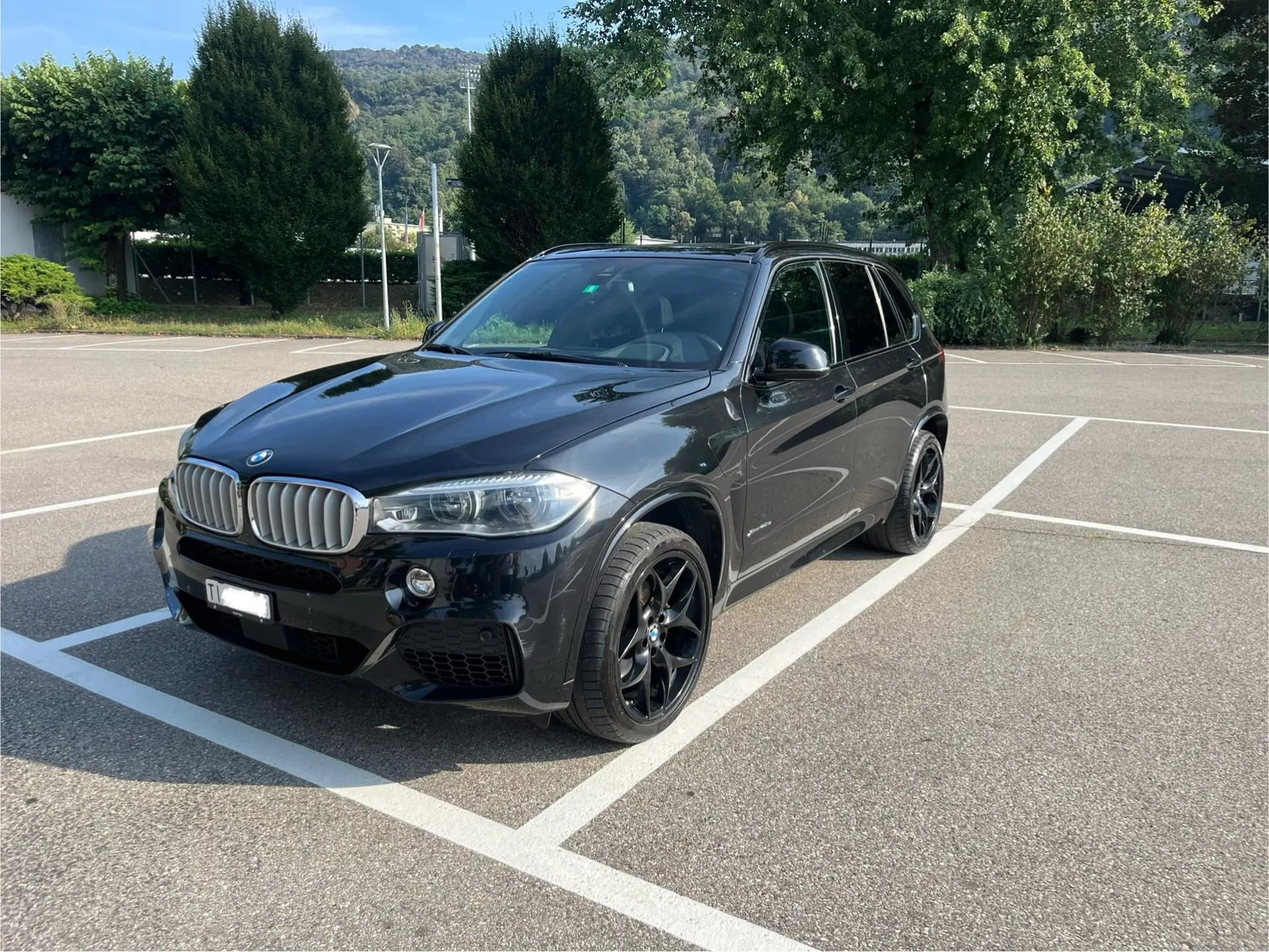 BMW X5 xDrive 40e iPerformance — SUV hybride rechargeable, 313 ch et consommation réduite