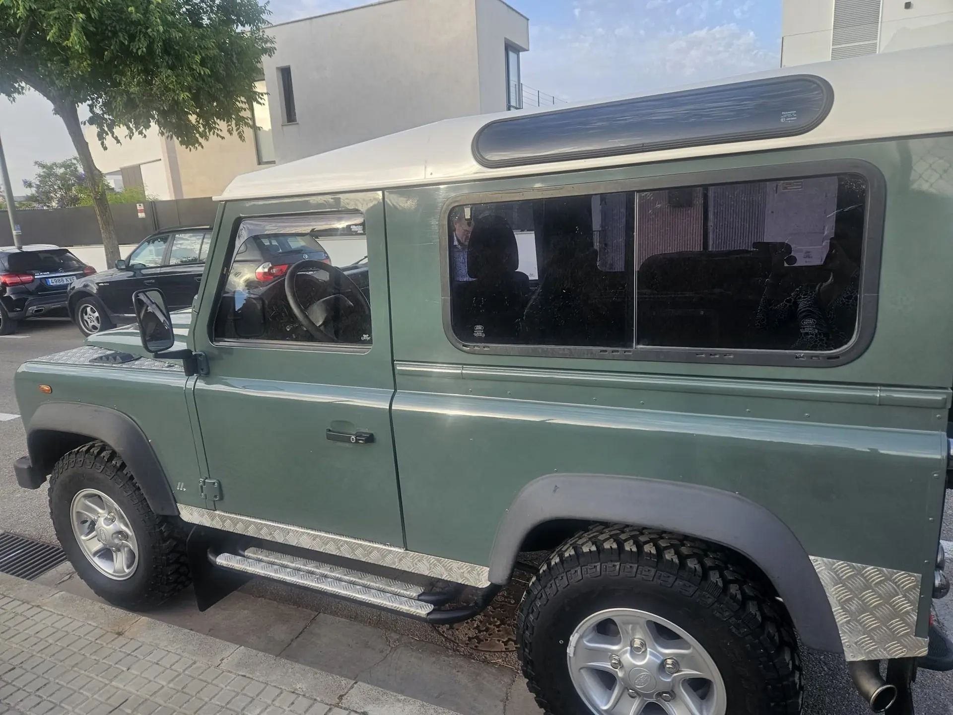 Land Rover Defender 2009 occasion Caslano — 3