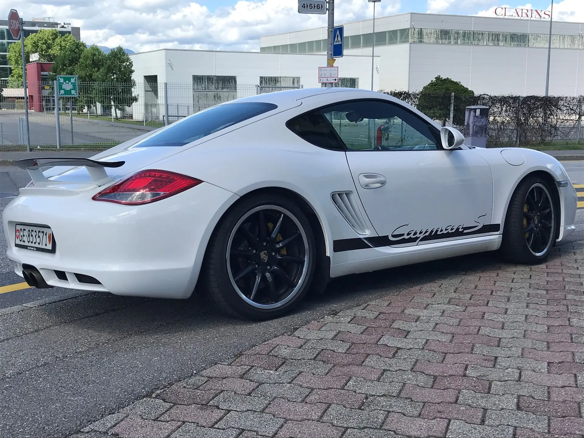 Porsche Cayman S 3.4 PDK — Roadster sportif avec Aerokit Cayman R, 89'500 km seulement — Außenansicht
