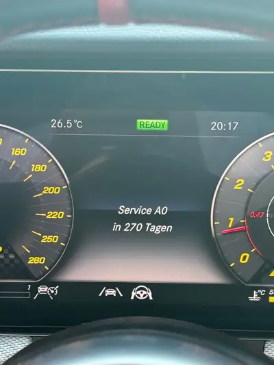 Mercedes-Benz E 53 AMG — Berline sportive 435 ch, première main, kilométrage modéré — Miniature 13