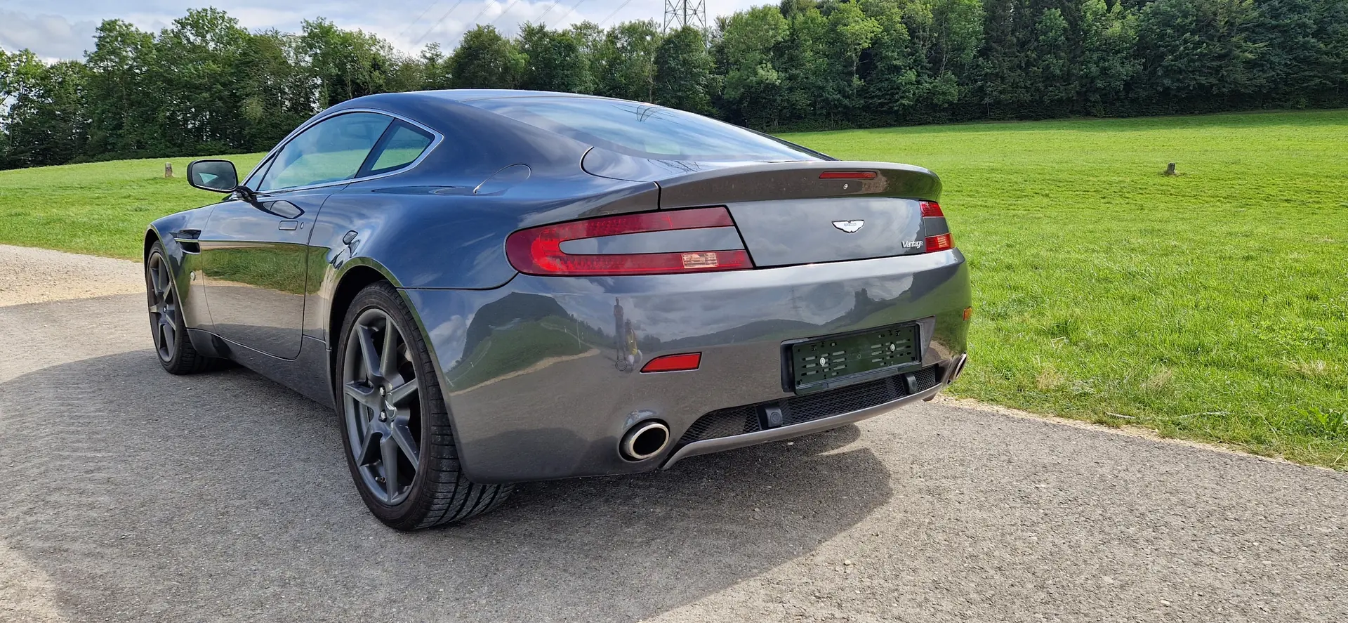 Aston Martin V8 Vantage 2007 occasion Stüsslingen — 2