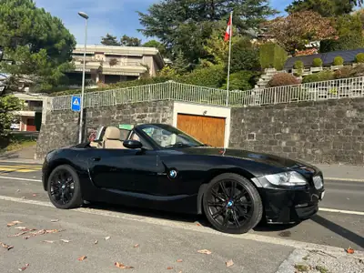 BMW Z4 3.0si Roadster 2006 — Cabriolet sportif sans compromis, 74'000 km — fianco