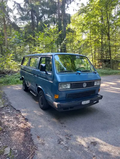 VW T3 Multivan 1988 — Classique culte 6 places, fraîchement révisé — côté
