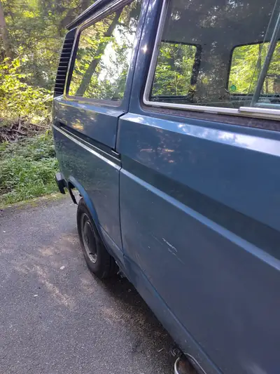 VW T3 Multivan 1988 — Classique culte 6 places, fraîchement révisé — Miniature 11