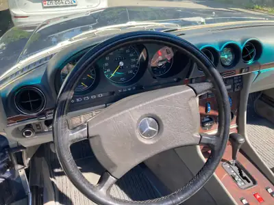Mercedes-Benz SL 300 — Cabriolet légendaire des années 1980, moteur révisé — Miniature 12