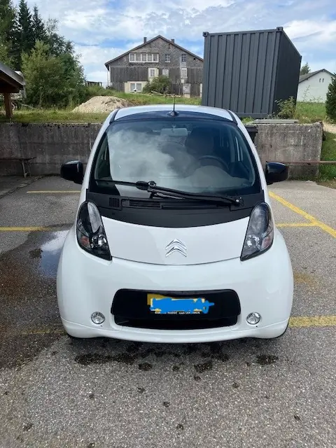 Citroën C-Zéro Séduction — Électrique urbain, 6200 km seulement — vue extérieure