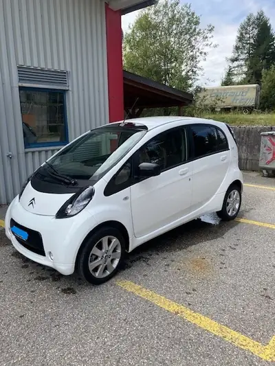 Citroën C-Zéro Séduction — Électrique urbain, 6200 km seulement — côté