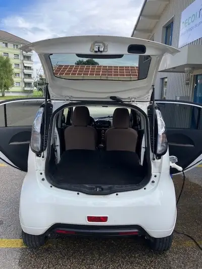 Citroën C-Zéro Séduction — Électrique urbain, 6200 km seulement — détail