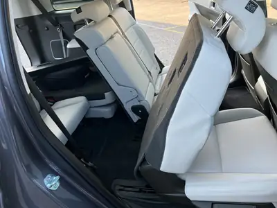 Hyundai Santa Fe 1.6 T-GDi PHEV Vertex 4WD — SUV hybride rechargeable, 990 km seulement — Miniature 16