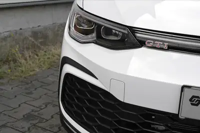 VW Golf 2.0 TSI GTI DSG — Sportive compacte 245 ch, faible kilométrage — Miniatura 15