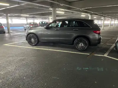 Mercedes-Benz GLC 250 d 4Matic — SUV diesel performant et économique, sans sinistre — intérieur