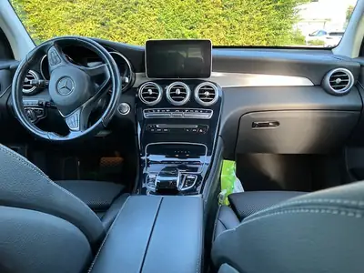 Mercedes-Benz GLC 250 d 4Matic — SUV diesel performant et économique, sans sinistre — Miniature 7
