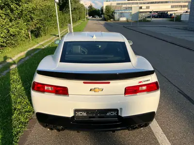Chevrolet Camaro Z28 — Coupé muscle américain 500 ch, seulement 57'000 km — Armaturenbrett