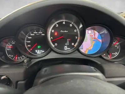 Porsche 911 Turbo Cabrio PDK — Performances extrêmes, 99'000 km, garantie jusqu'à 2029 — Miniatura 9
