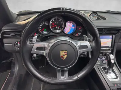 Porsche 911 Turbo Cabrio PDK — Performances extrêmes, 99'000 km, garantie jusqu'à 2029 — Miniatura 8