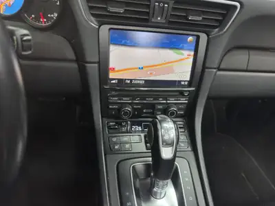 Porsche 911 Turbo Cabrio PDK — Performances extrêmes, 99'000 km, garantie jusqu'à 2029 — Miniatura 10