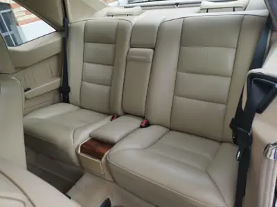 Mercedes-Benz 300 CE — Coupé élégant des années 90, 128 000 km seulement — Miniatura 10