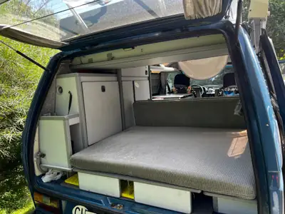 VW T3 — Le Minibus Légendaire des Années 80, Diesel Fiable et Économique — Miniatur 10