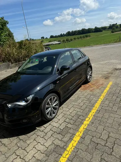 Audi A1 Sportback 1.6 TDI — Citadine économe et fiable, 188'000 km — Heckansicht