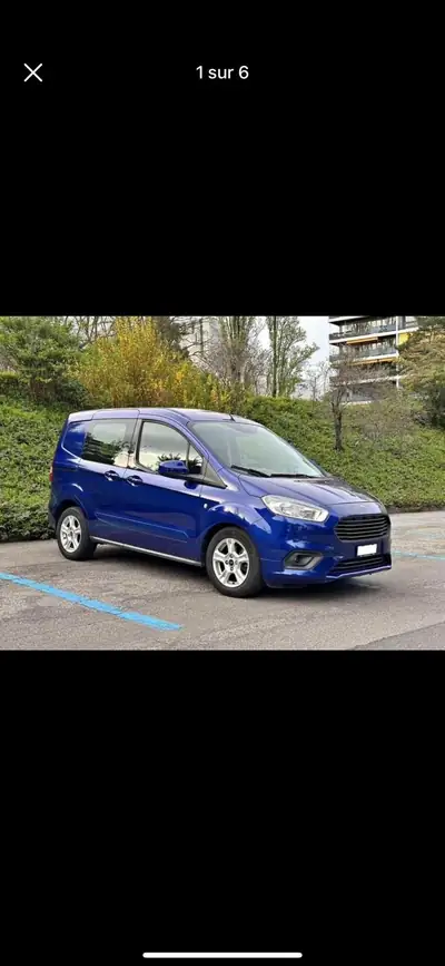 Ford Transit Courier 1.0 EcoBoost — Utilitaire compact économique, 68 000 km — vista esterna