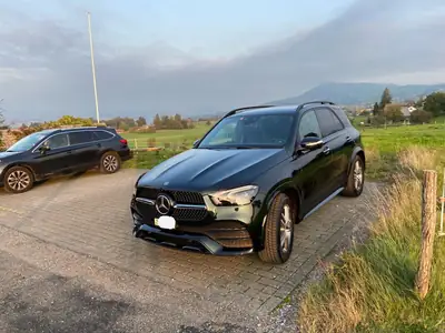 Mercedes-Benz GLE 450 4Matic AMG Line — SUV premium hybride essence, 78000 km — rear view