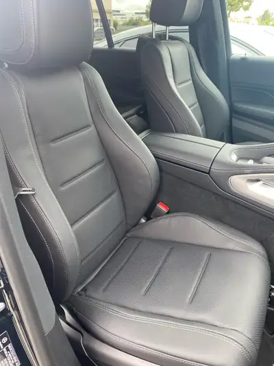 Mercedes-Benz GLE 450 4Matic AMG Line — SUV premium hybride essence, 78000 km — detail