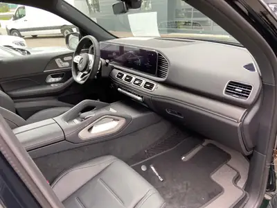 Mercedes-Benz GLE 450 4Matic AMG Line — SUV premium hybride essence, 78000 km — dashboard