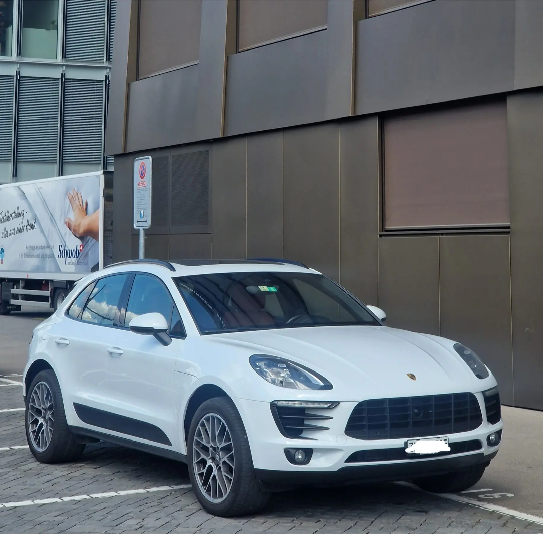 Porsche Macan S Diesel PDK — SUV sportif 258 ch, sans sinistre, kilométrage modéré — Außenansicht