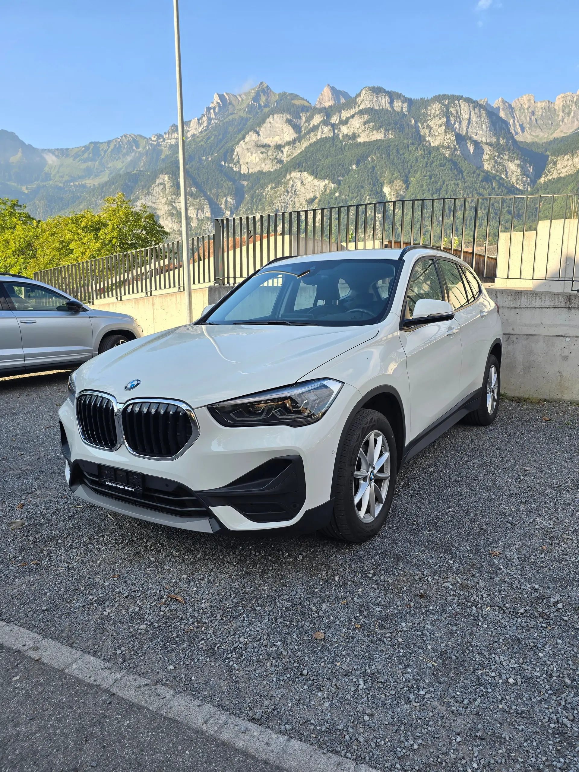 BMW X1 xDrive 18d Essential Edition — SUV compact diesel, 105'000 km, sans sinistre