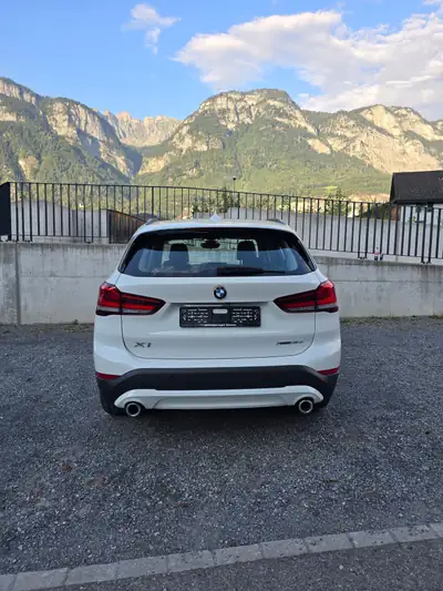 BMW X1 xDrive 18d Essential Edition — SUV compact diesel, 105'000 km, sans sinistre — Thumbnail 10