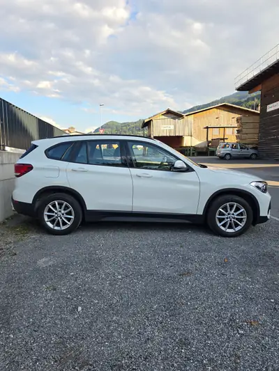 BMW X1 xDrive 18d Essential Edition — SUV compact diesel, 105'000 km, sans sinistre — Thumbnail 12