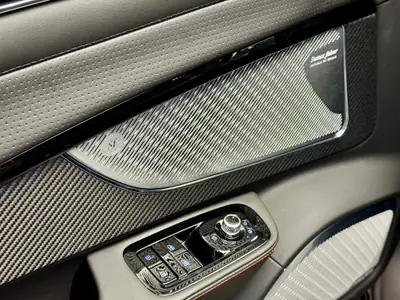 Maserati GranTurismo Trofeo Automatica — Coupé sportif 550 ch, kilométrage minimal — Miniatur 15