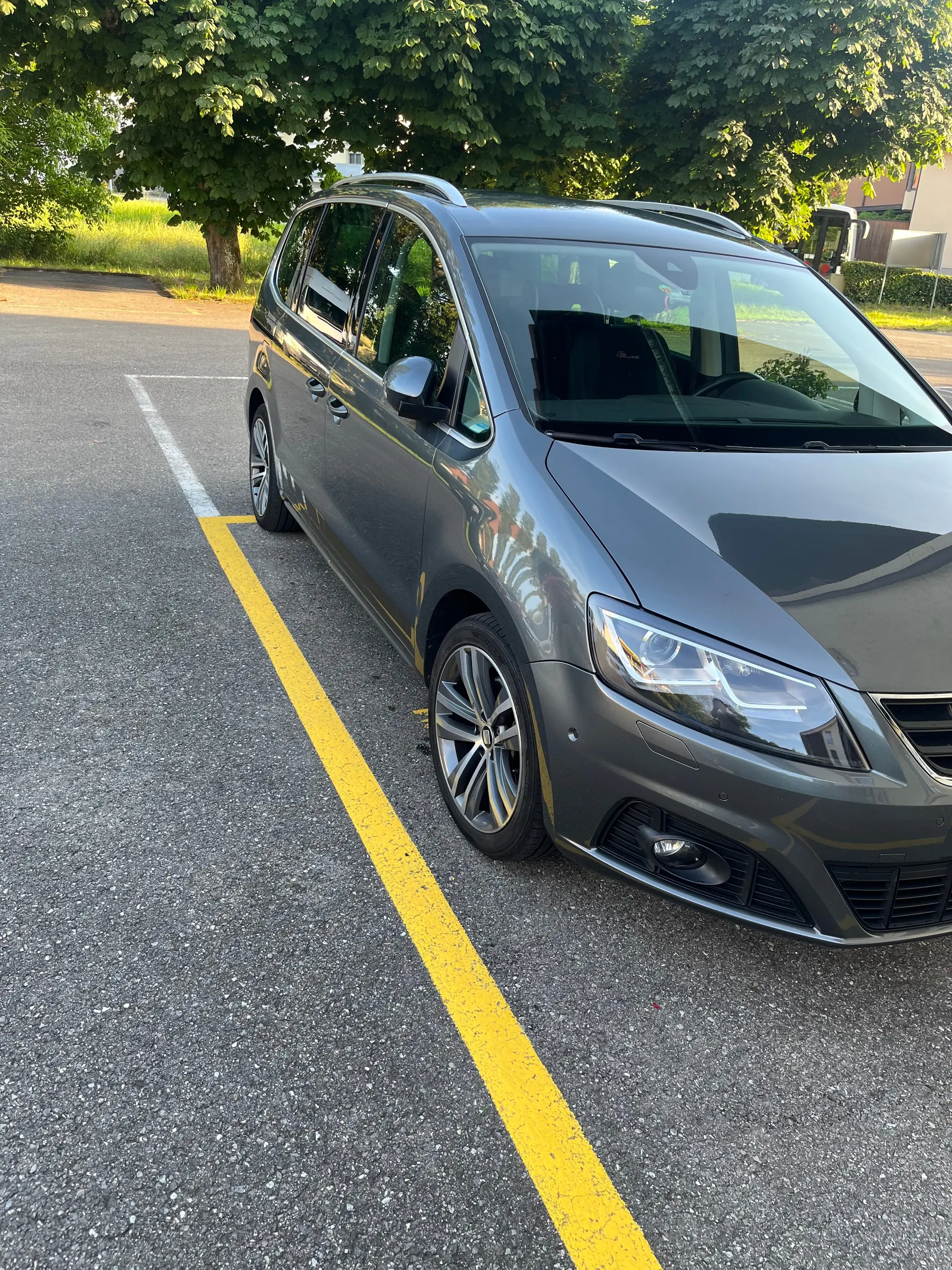 SEAT Alhambra 2.0 TSI FR Line DSG — Monospace 7 places, motorisation puissante et fiable