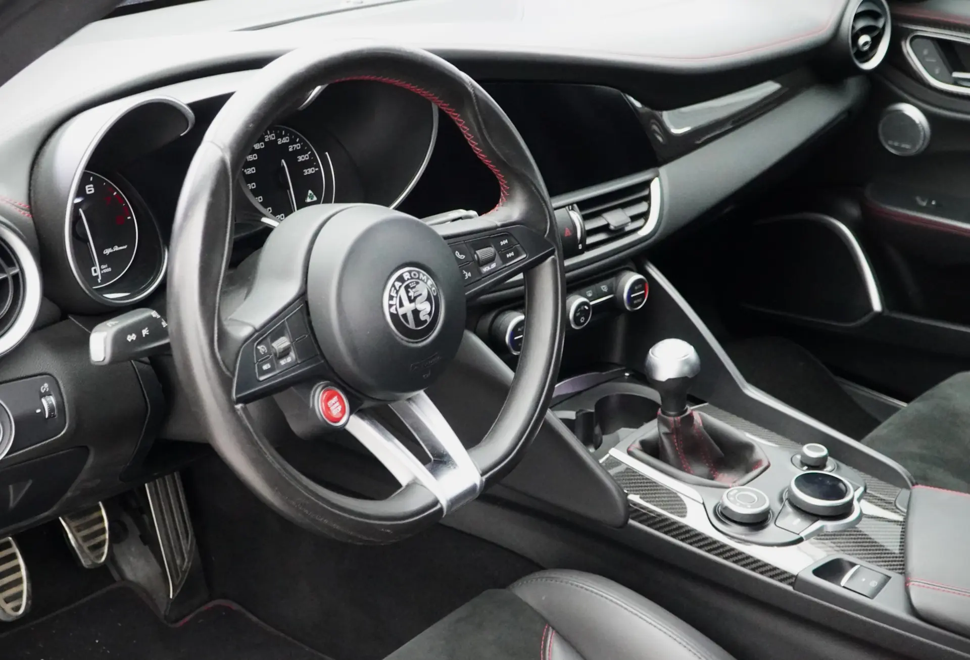 Alfa Romeo Giulia 2016 occasion VEVEY — 5
