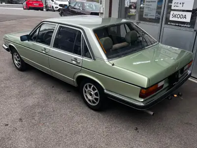 Audi 100 5E CD 1982 — Le classique suisse de légende, préservé et sans accident — Heckansicht