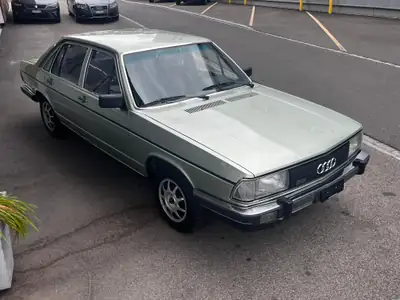 Audi 100 5E CD 1982 — Le classique suisse de légende, préservé et sans accident — Miniatur 7
