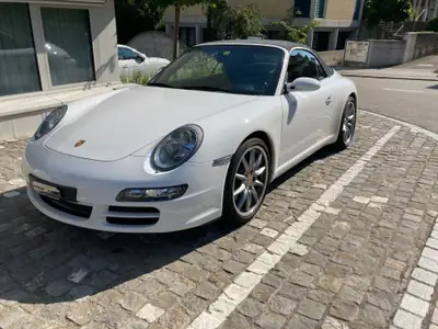 Porsche 911 Cabrio Carrera S — Roadster légendaire, 355 ch et toile électrique — vue extérieure