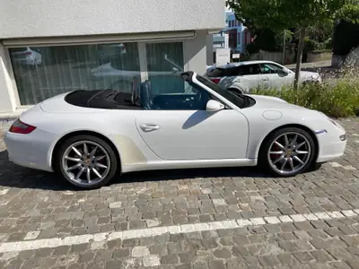 Porsche 911 Cabrio Carrera S — Roadster légendaire, 355 ch et toile électrique — Miniature 7