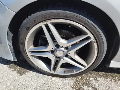 Mercedes-Benz Classe A 200 CDI AMG Line — Diesel efficace, 107'000 km, design premium — Miniature 8