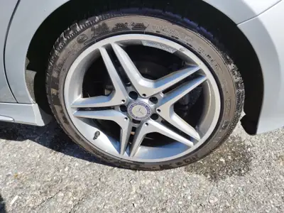 Mercedes-Benz Classe A 200 CDI AMG Line — Diesel efficace, 107'000 km, design premium — Miniature 9