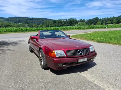 Mercedes-Benz SL 500 — Roadster légendaire, 320 ch et design iconique des années 90 — fianco